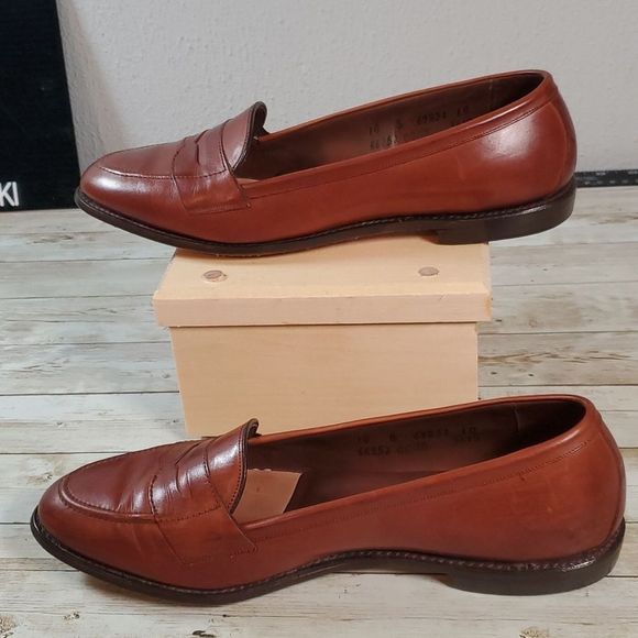 Allen Edmonds Women's Brookline Loafers Cognac Brown Size 10B Ladies Loafers - Picture 2 of 9